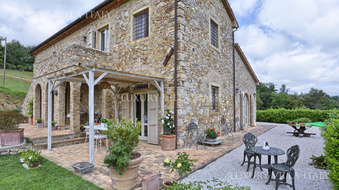 Продажа: Дом в Тоскане с большим участком